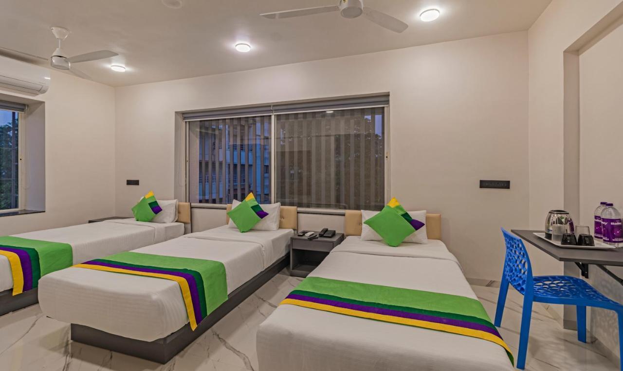 Treebo Atithi Comforts Inn ปูเน่ ภายนอก รูปภาพ